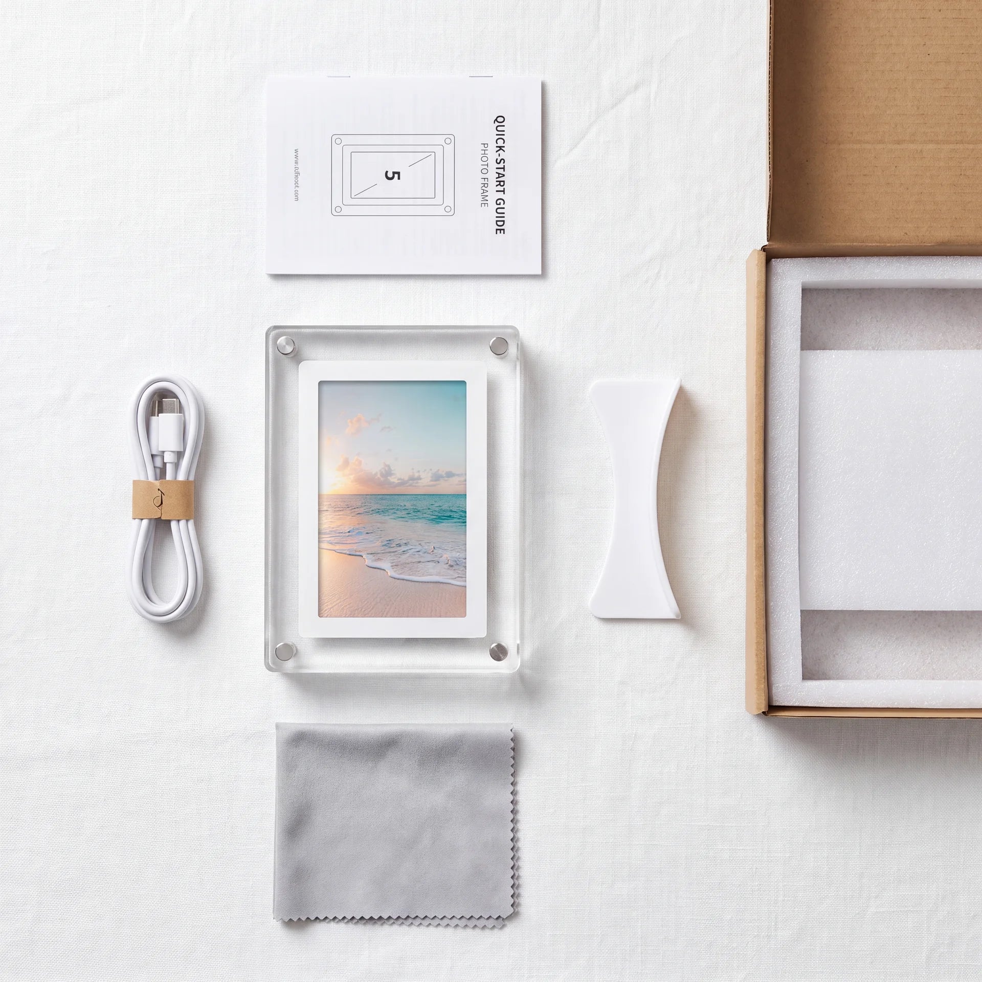 Juniframe Digital Photo Frame
